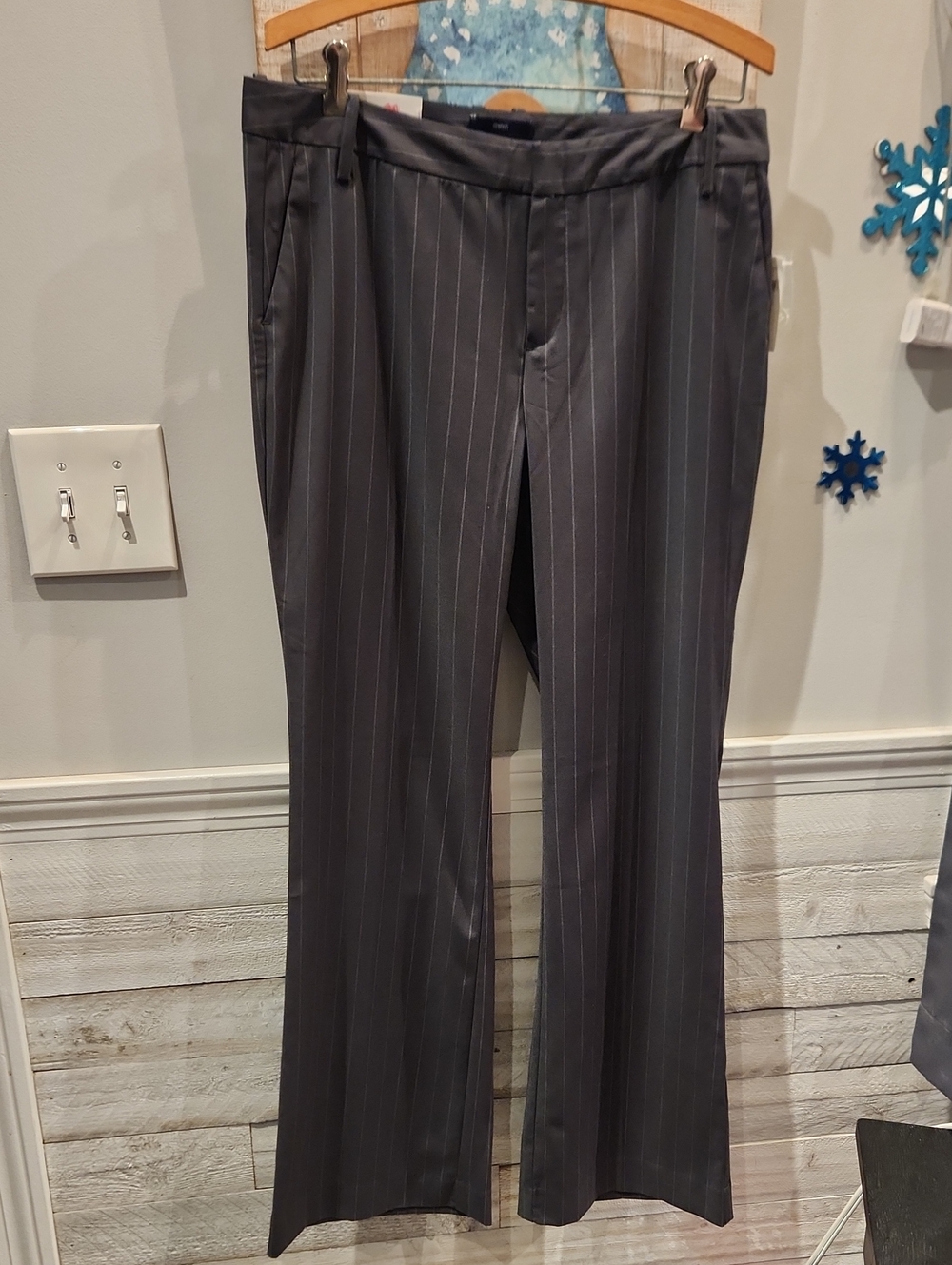 NWT GAP Women's Dark Gray Pinstripe Dress Pants Sz 10 Reg